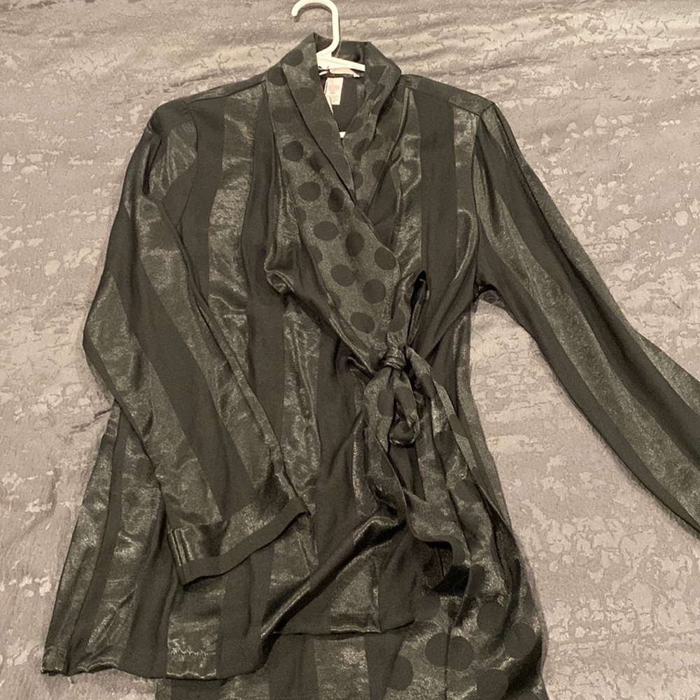 Victoria secret wrap blouse